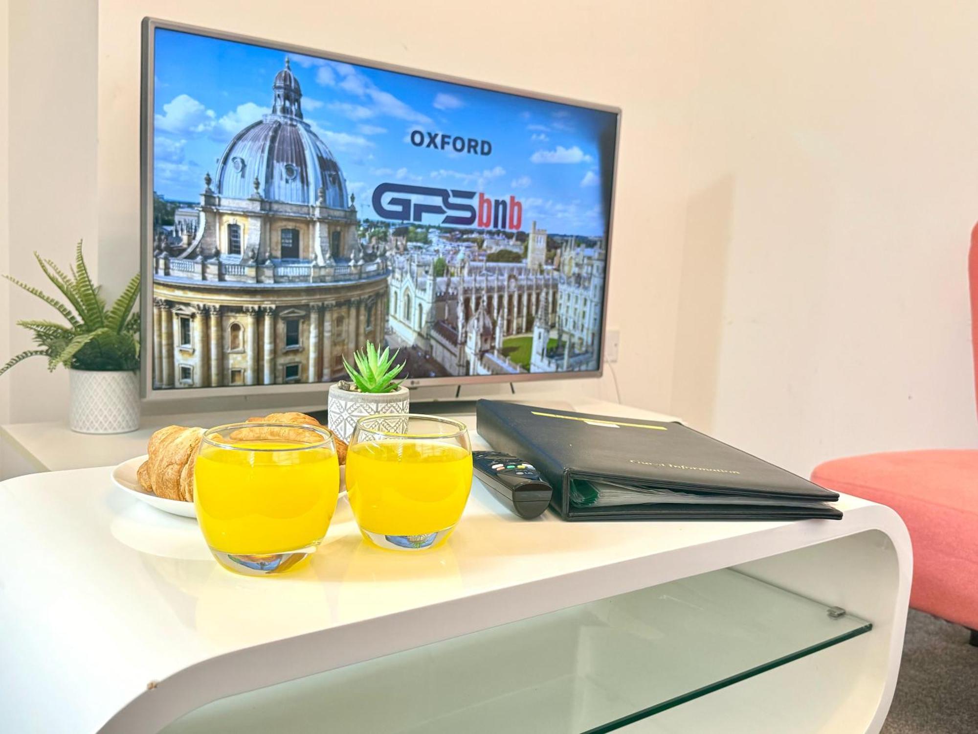 Walnut Flats-F5, Stylish 1-Bedroom - Parking, Netflix, Wifi - Close To Oxford, Bicester & Blenheim Palace 基德灵顿 外观 照片